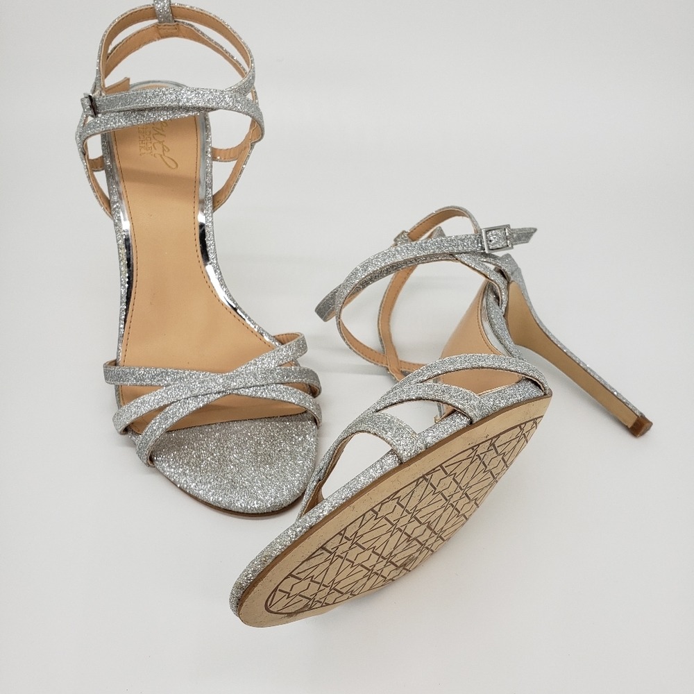 Badgley Mischka Jewel Silver Glitter Heels - Picture 6 of 6
